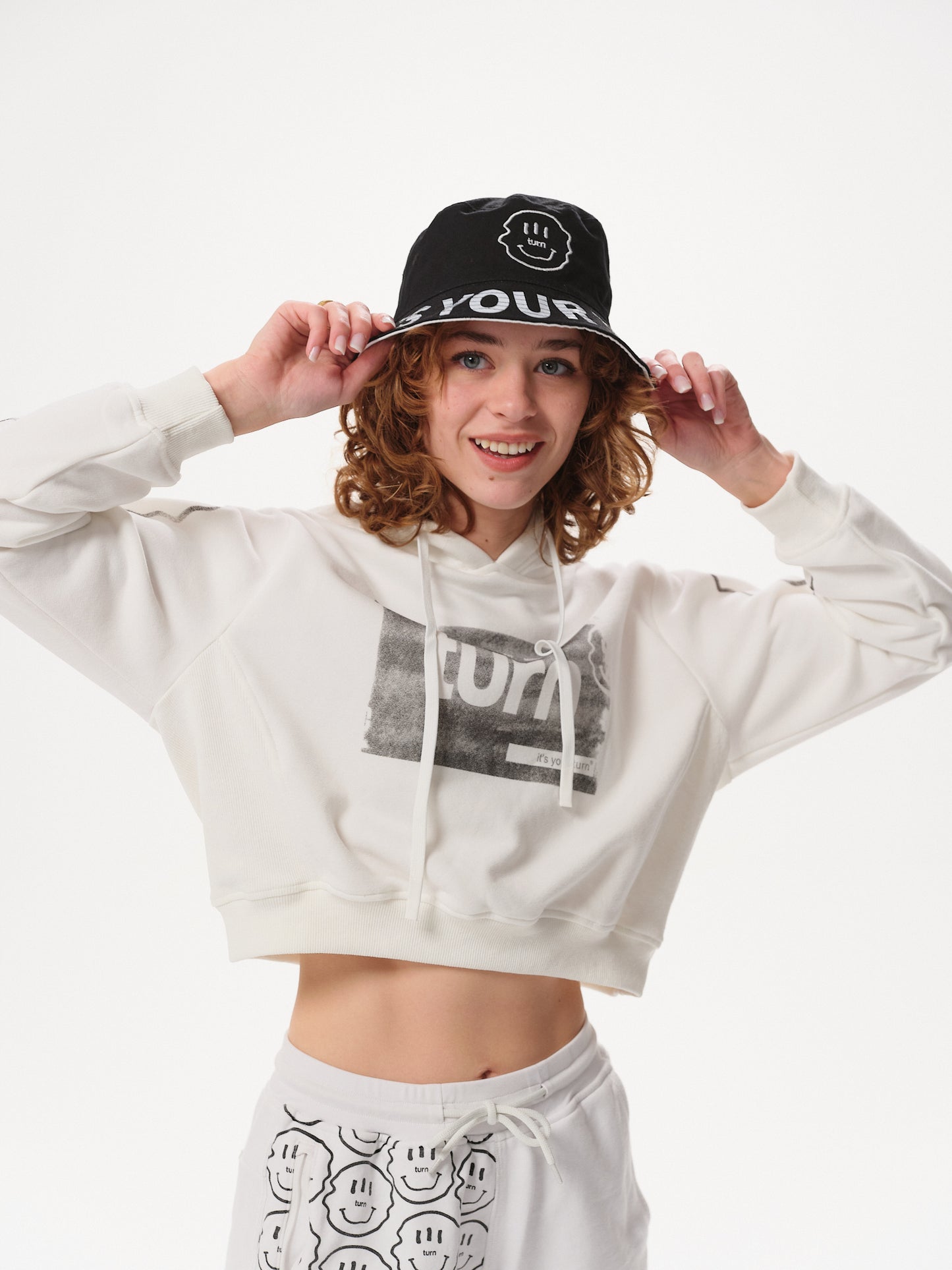 reversible bucket hat (wholesale)