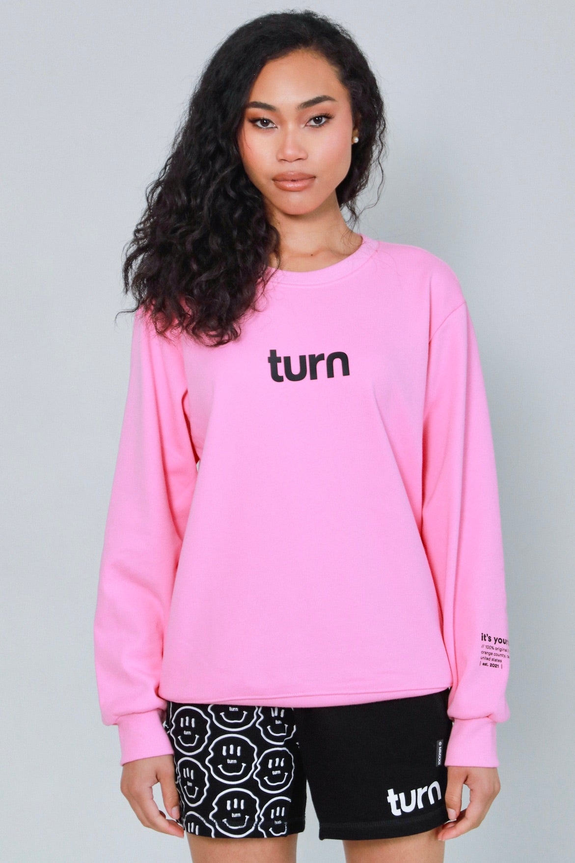 turn logo sweatshirt