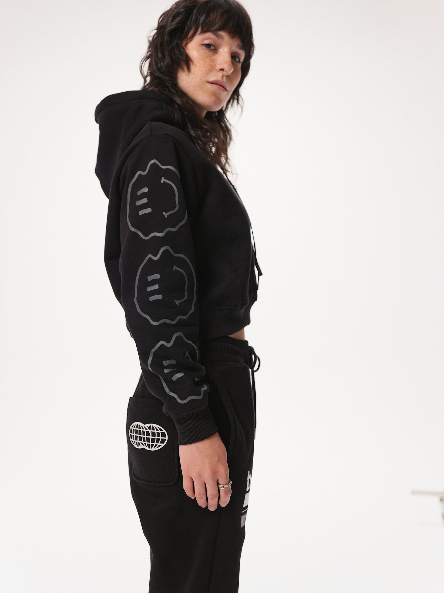 double zero crop hoodie